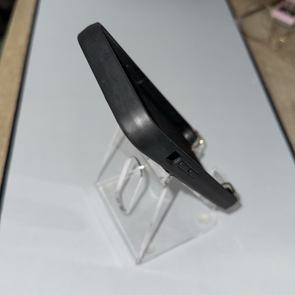 Bandolier Black and Gold Sleek Phone Case - iPhone 13 Pro - Picture 5 of 6